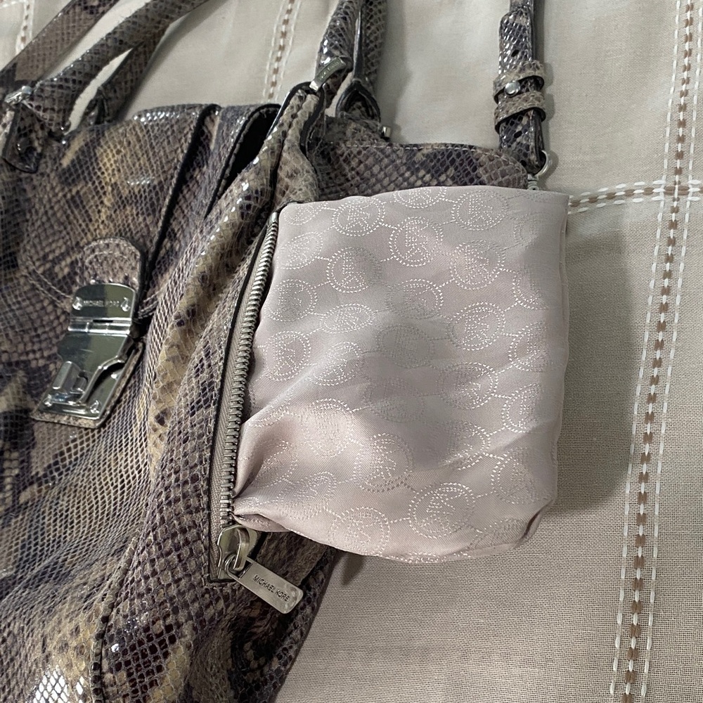 MICHAEL Michael Kors Brown Snakeskin-Print Satchel - Picture 14 of 16